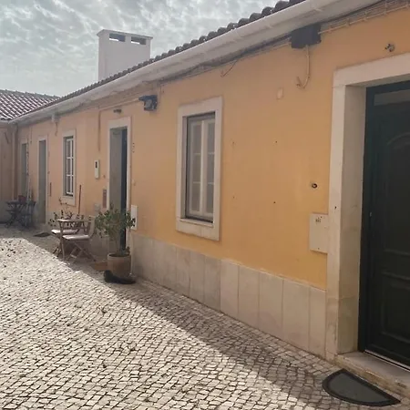 Cozy & Charming In Estrela Apartamento